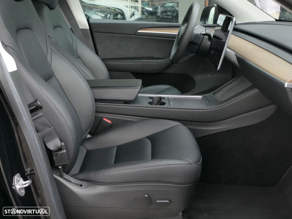 Tesla Model Y Long Range Tração Integral - 30