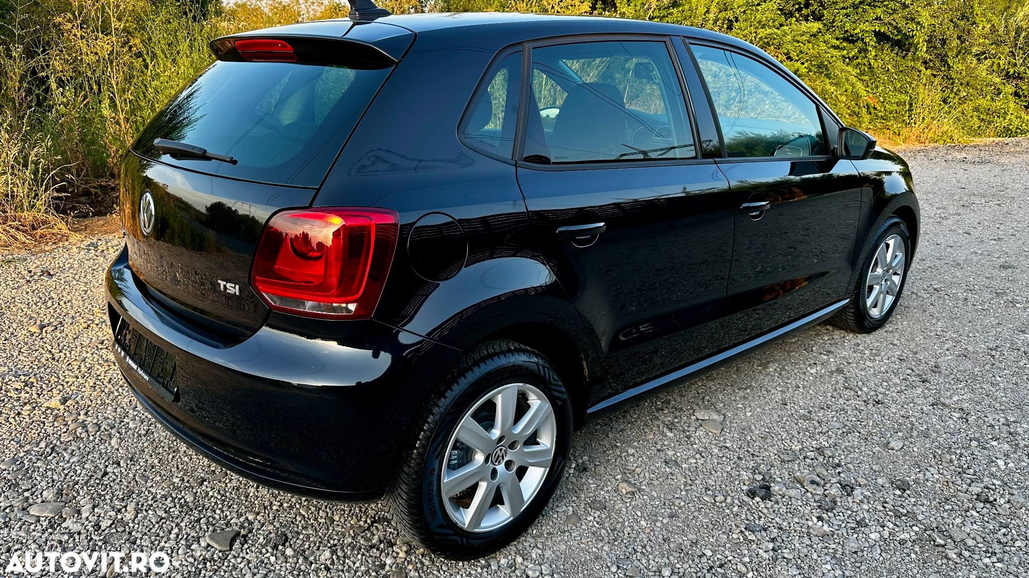 Volkswagen Polo 1.2 TSI DSG Highline - 3