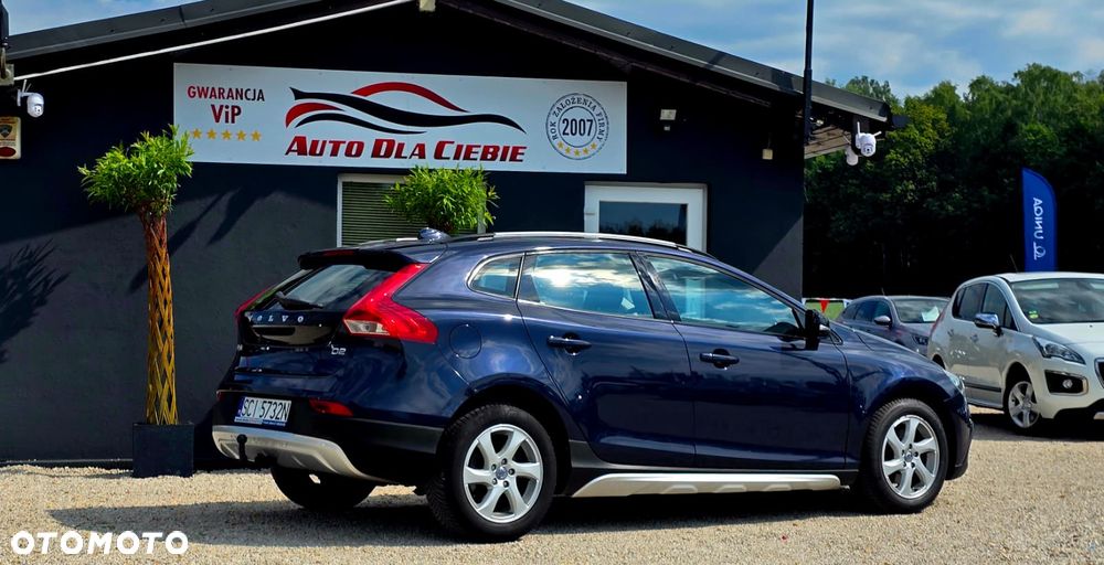 Volvo V40 Cross Country - 7