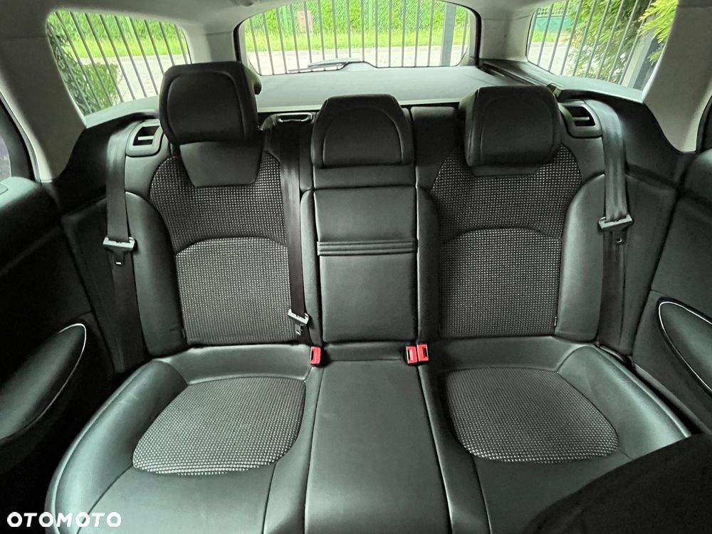 Citroën C5 Cross 2.0 HDi Exclusive - 25