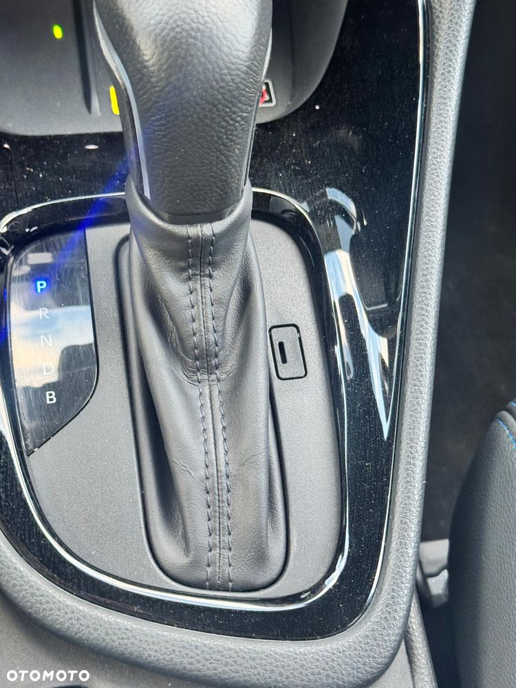 Toyota Yaris Hybrid 1.5 Executive - 16