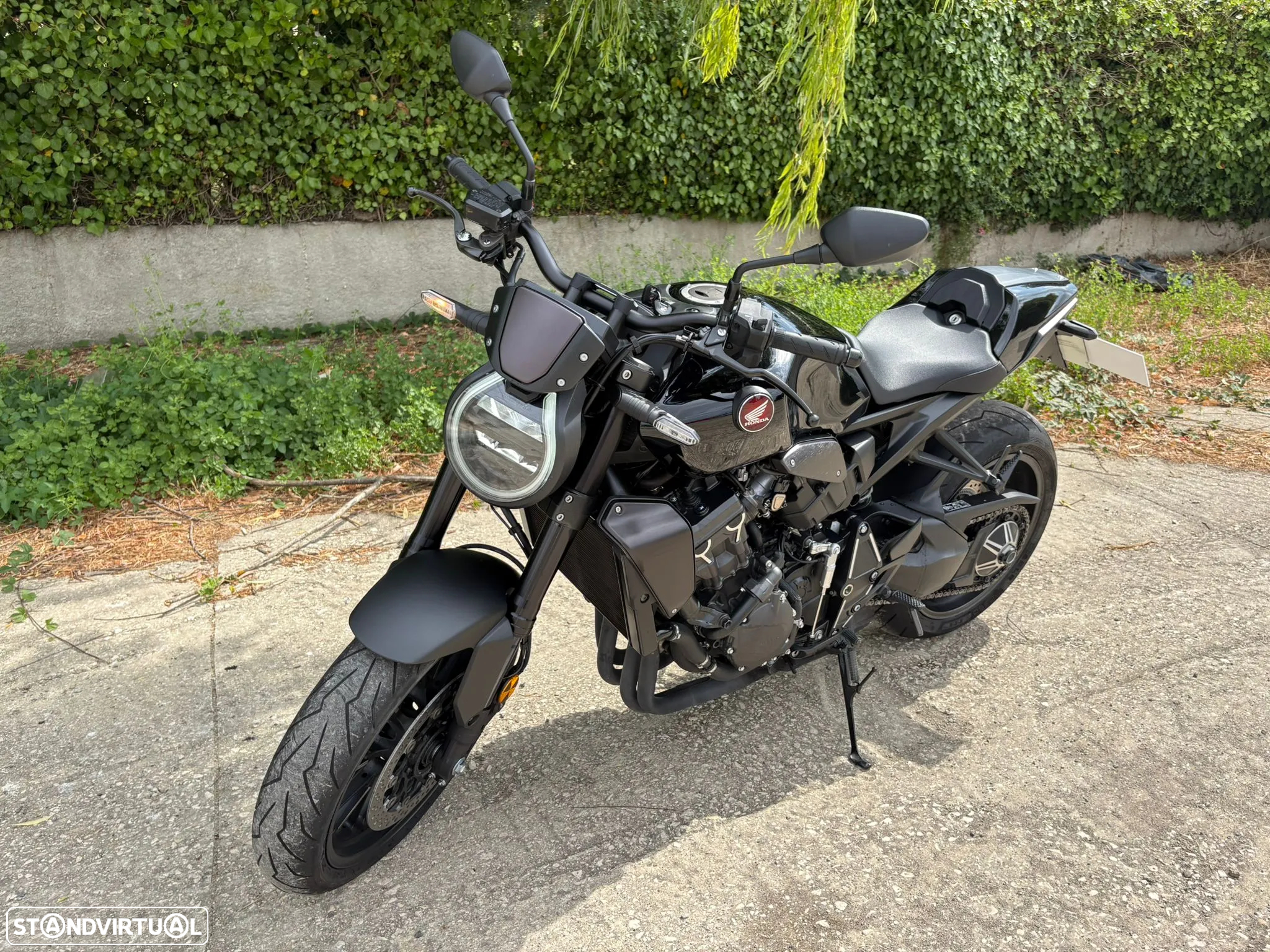Honda CB 1000 R BLACK EDITION - 4