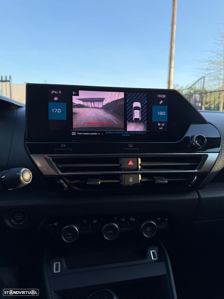 Citroën C4 PureTech 130 Stop&Start SHINE - 12