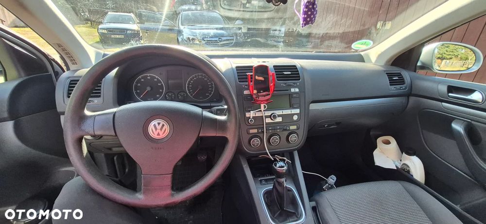 Volkswagen Golf 1.6 Comfortline - 10