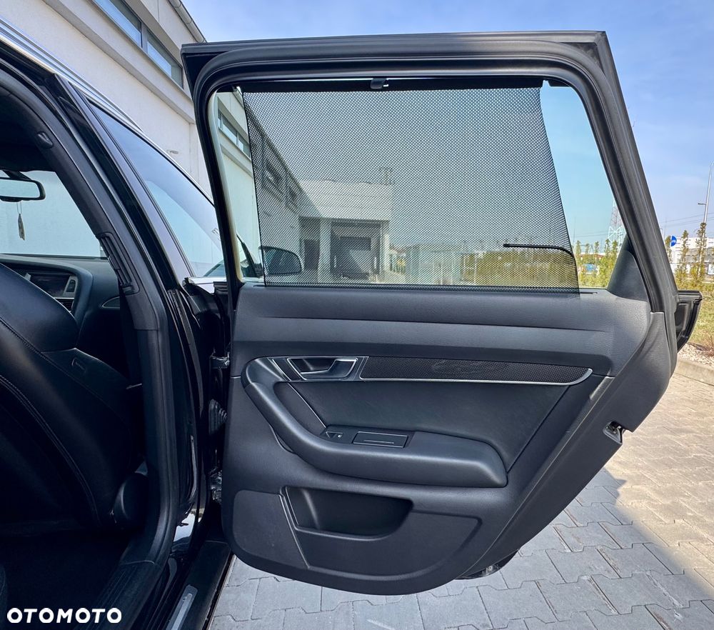 Audi S6 Avant Standard - 12