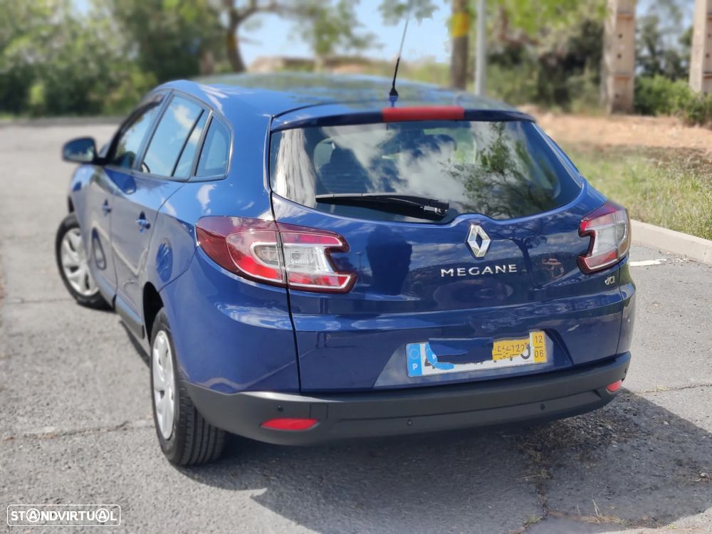 Renault Mégane Sport Tourer 1.5 dCi Dynamique CO2 Champion - 3