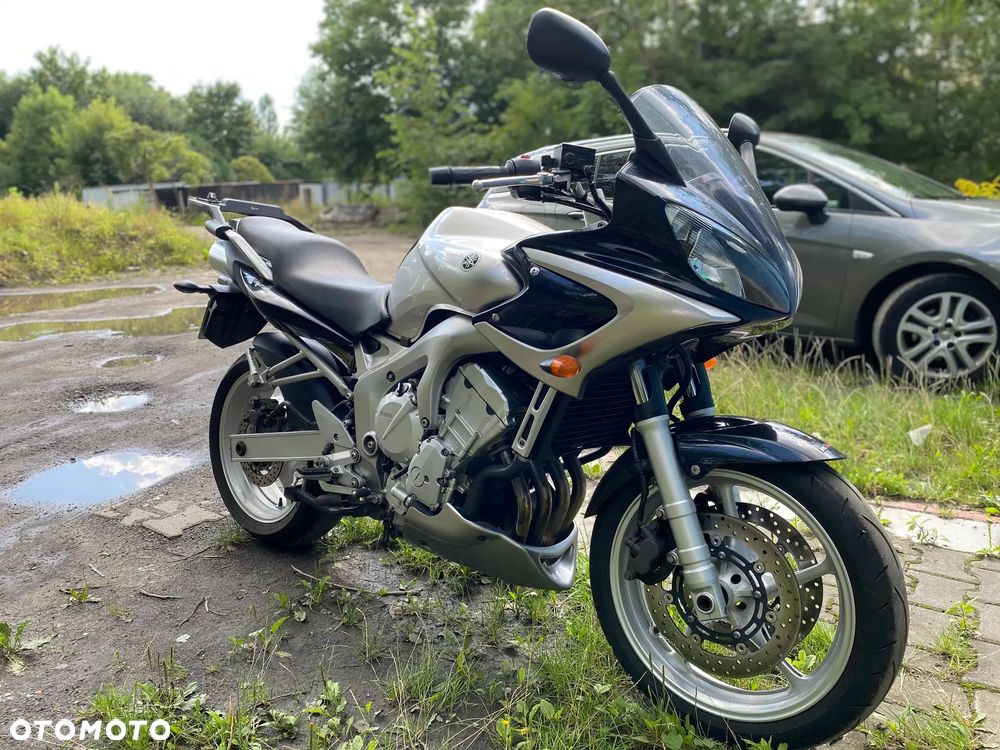Yamaha FZ6 - 2