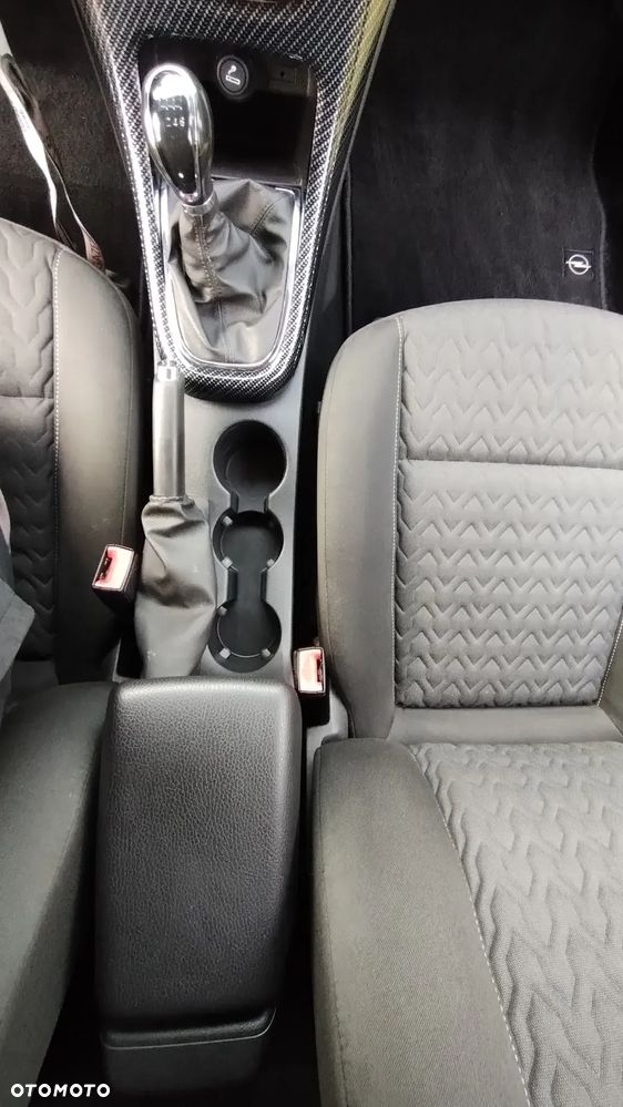 Opel Astra - 25