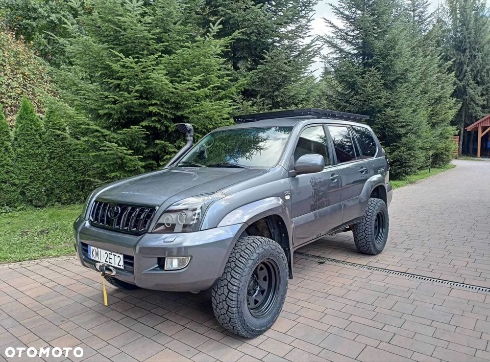 Toyota Land Cruiser - 3