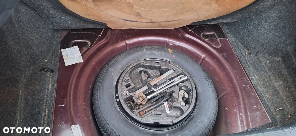 Skoda Octavia 2.0 TDI DPF Ambiente - 19