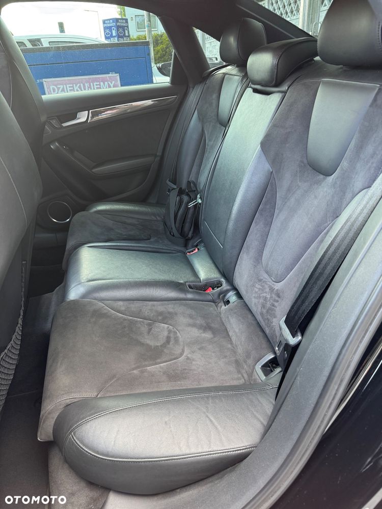 Audi S4 Limousine - 13