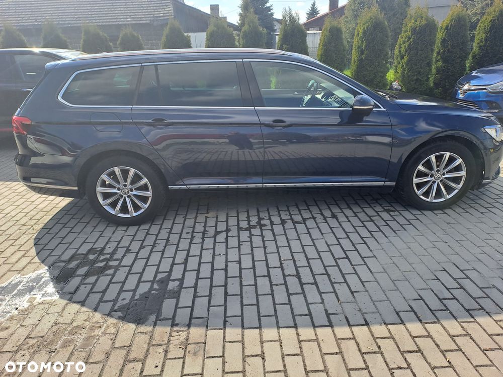 Volkswagen Passat 2.0 TDI (BlueMotion Technology) Highline - 4