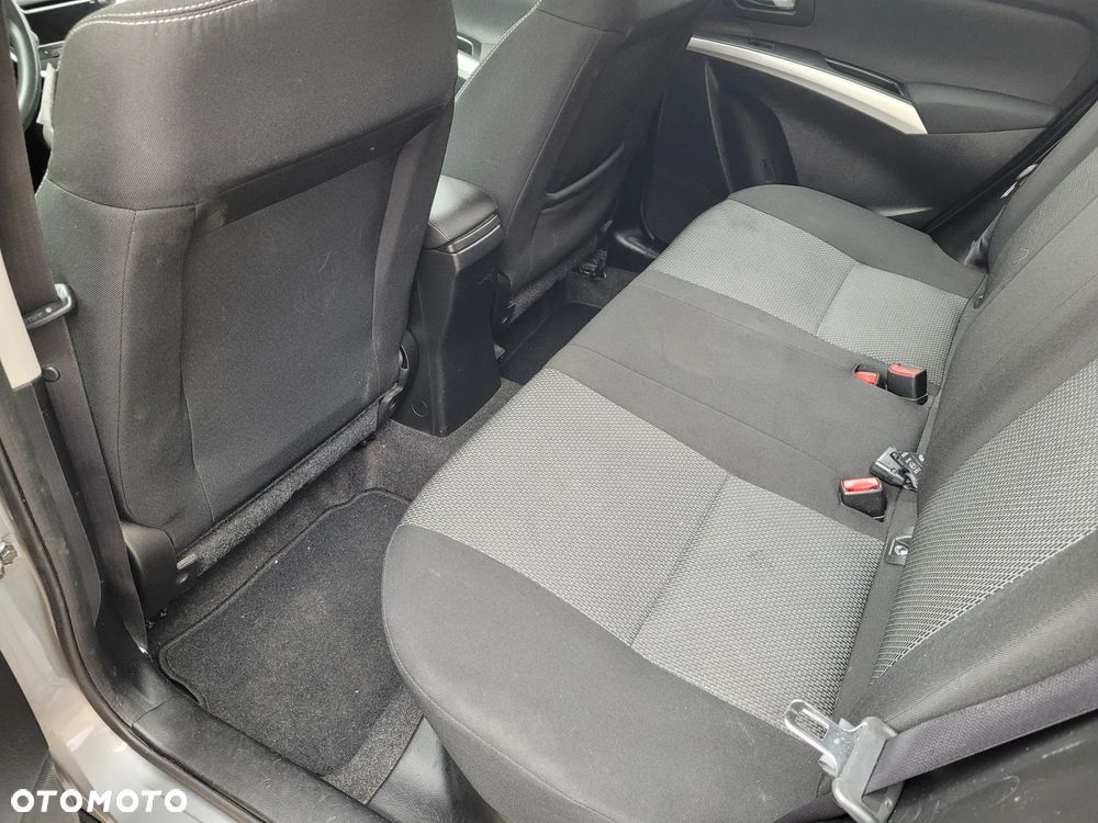 Suzuki SX4 S-Cross 1.6 Comfort - 11