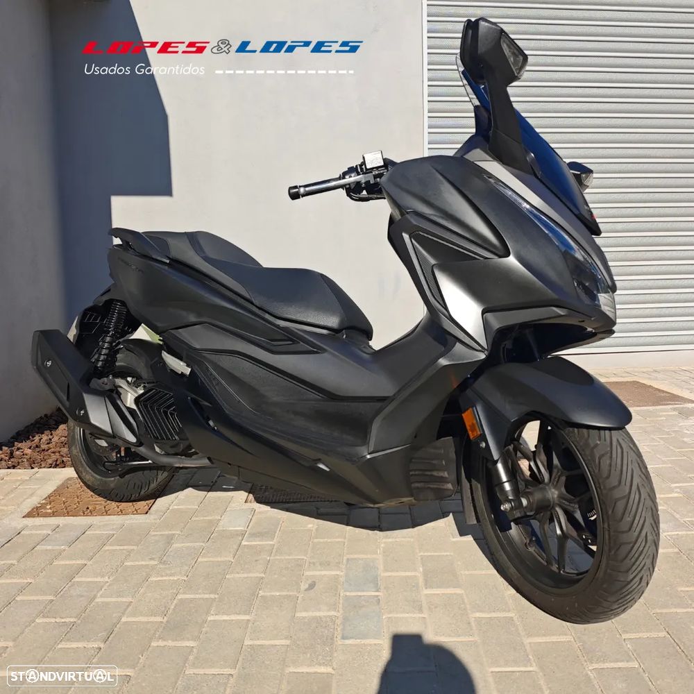 Honda Forza 125 - 1