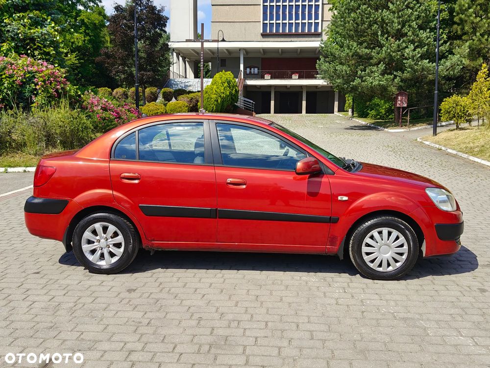 Kia Rio 1.4 Comfort - 15
