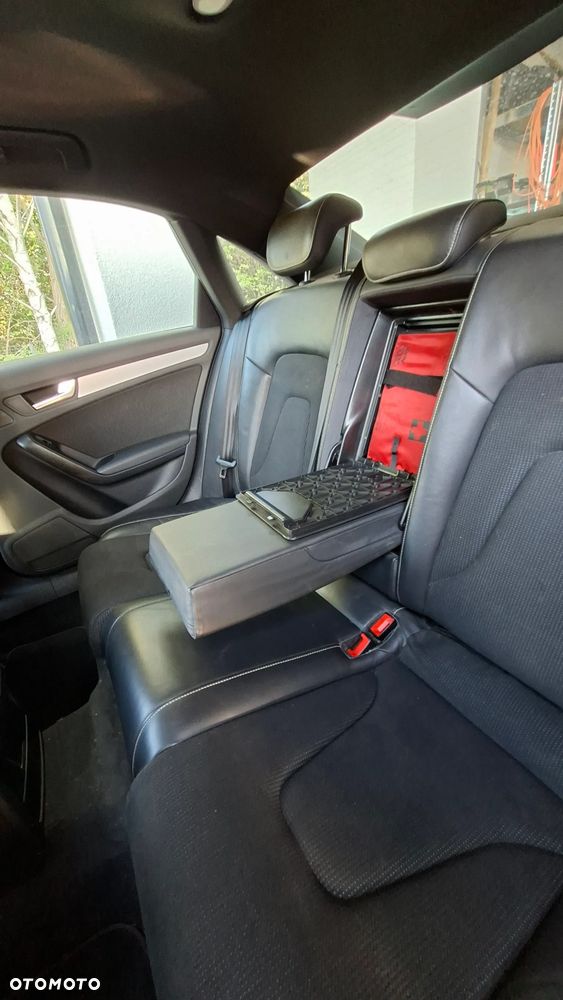 Audi A4 Limousine 1.8 TFSI S line Sportpaket - 31