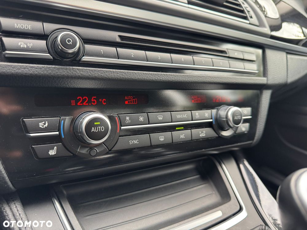 BMW Seria 5 520d - 7