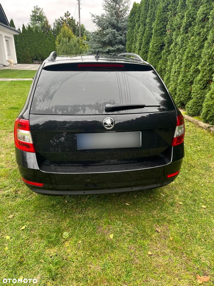 Skoda Octavia 1.6 TDI Drive DSG - 8