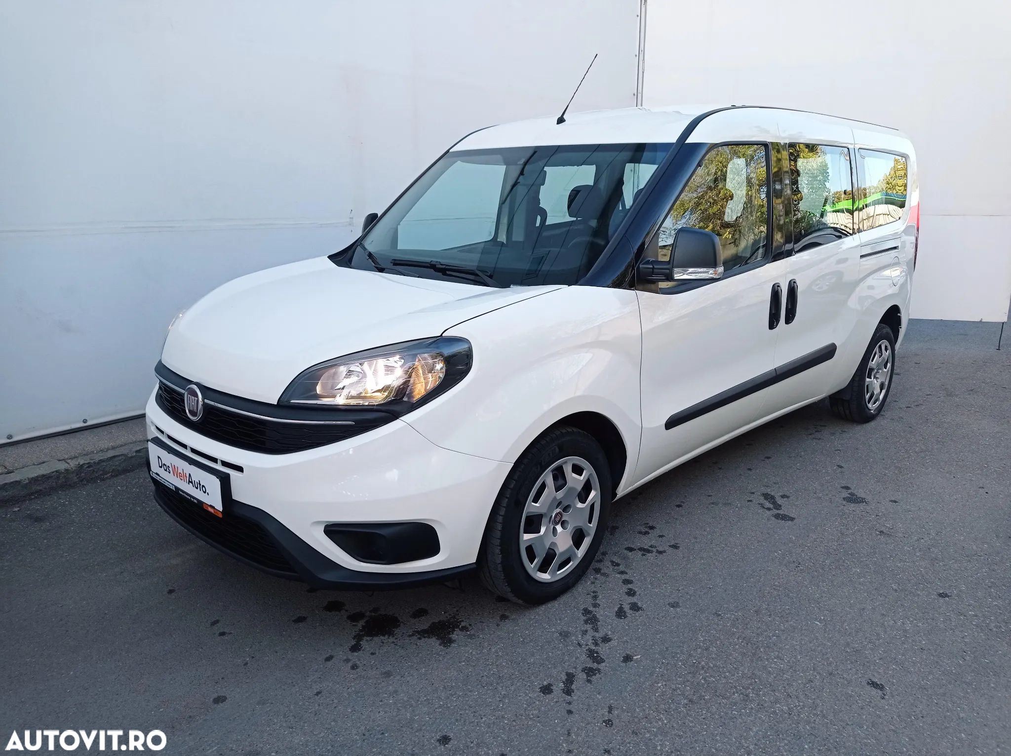 Fiat Doblo Combi 1.6 Mjet 105 CP Maxi Confort - 1