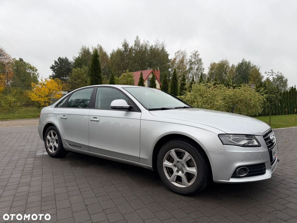 Audi A4 Limousine - 2