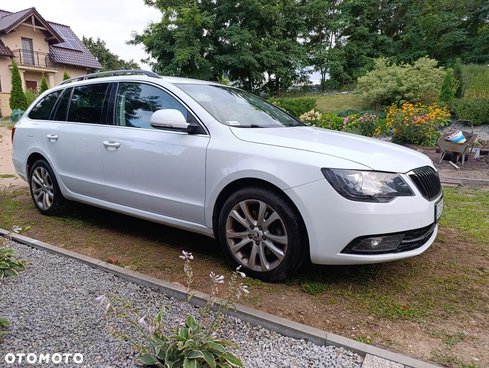 Skoda Superb 2.0 TDI 4x4 Ambition DSG - 3