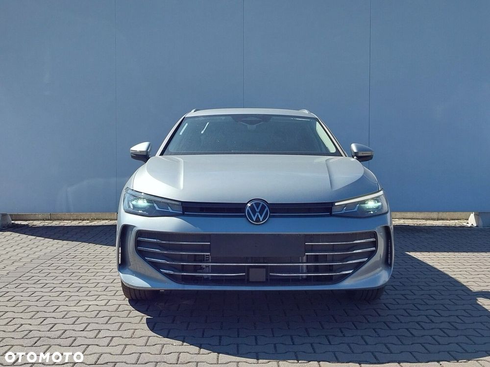 Volkswagen Passat Variant - 2