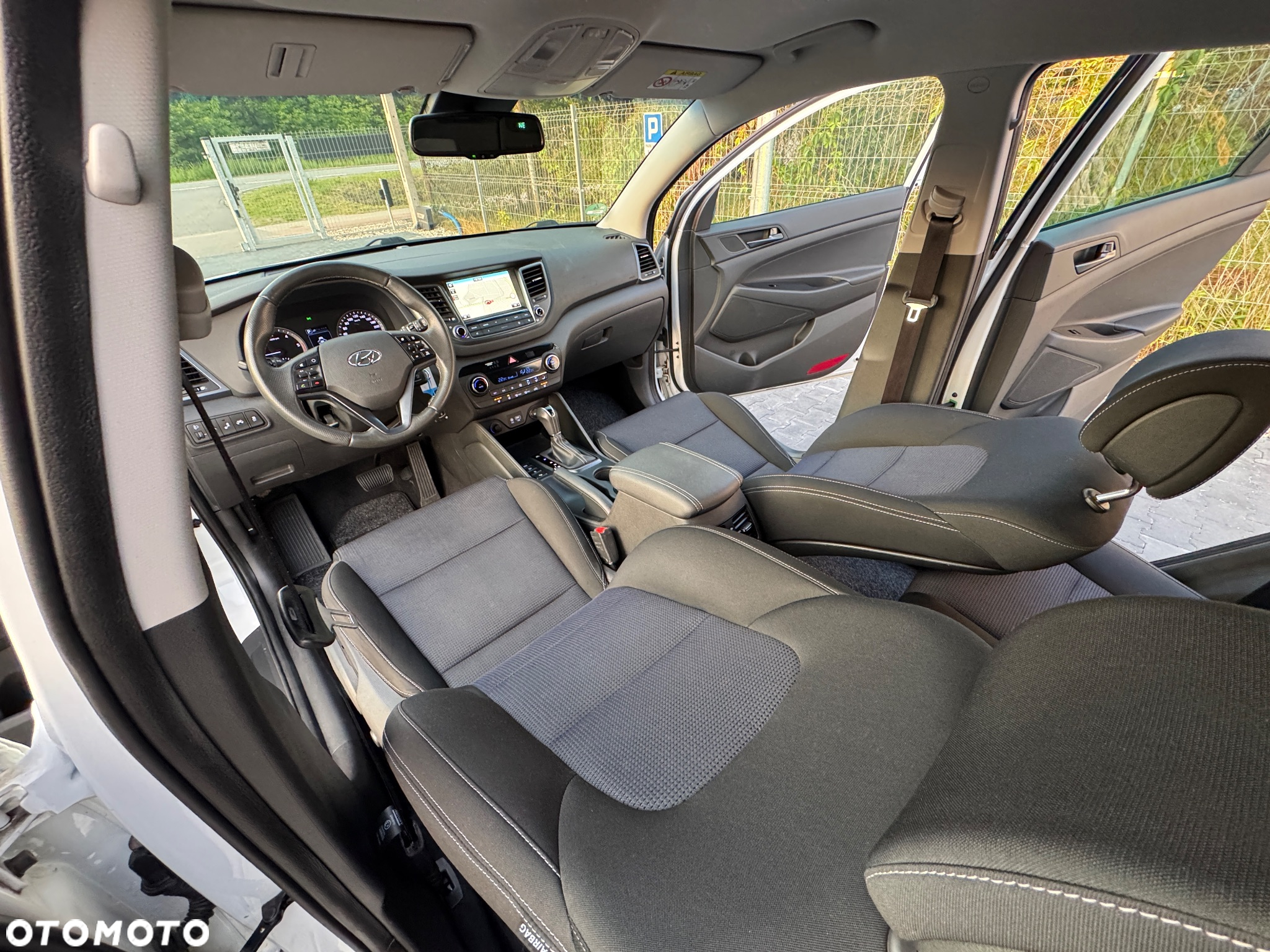 Hyundai Tucson 1.7 CRDI BlueDrive GO Plus 2WD DCT - 28