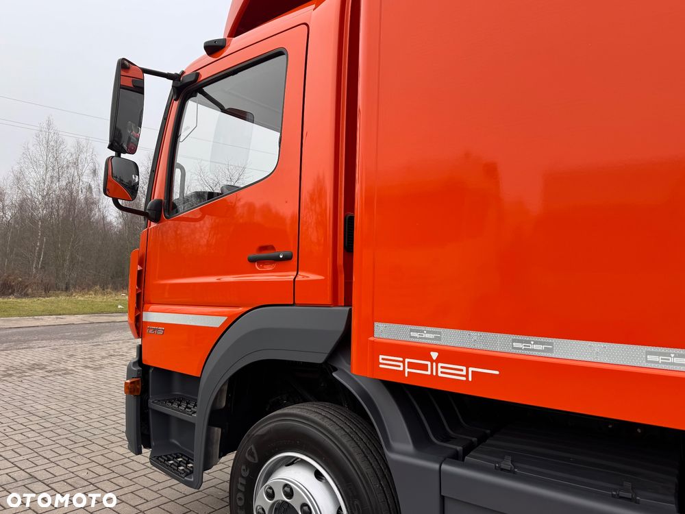Mercedes-Benz ATEGO - 22