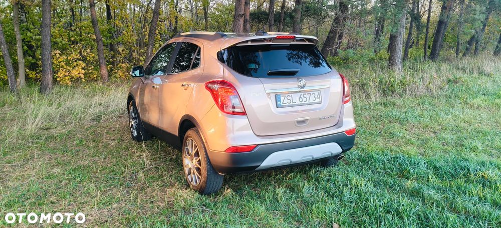 Buick Encore - 8