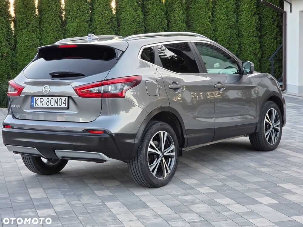 Nissan Qashqai 1.6 DCi 4x4 Tekna - 6