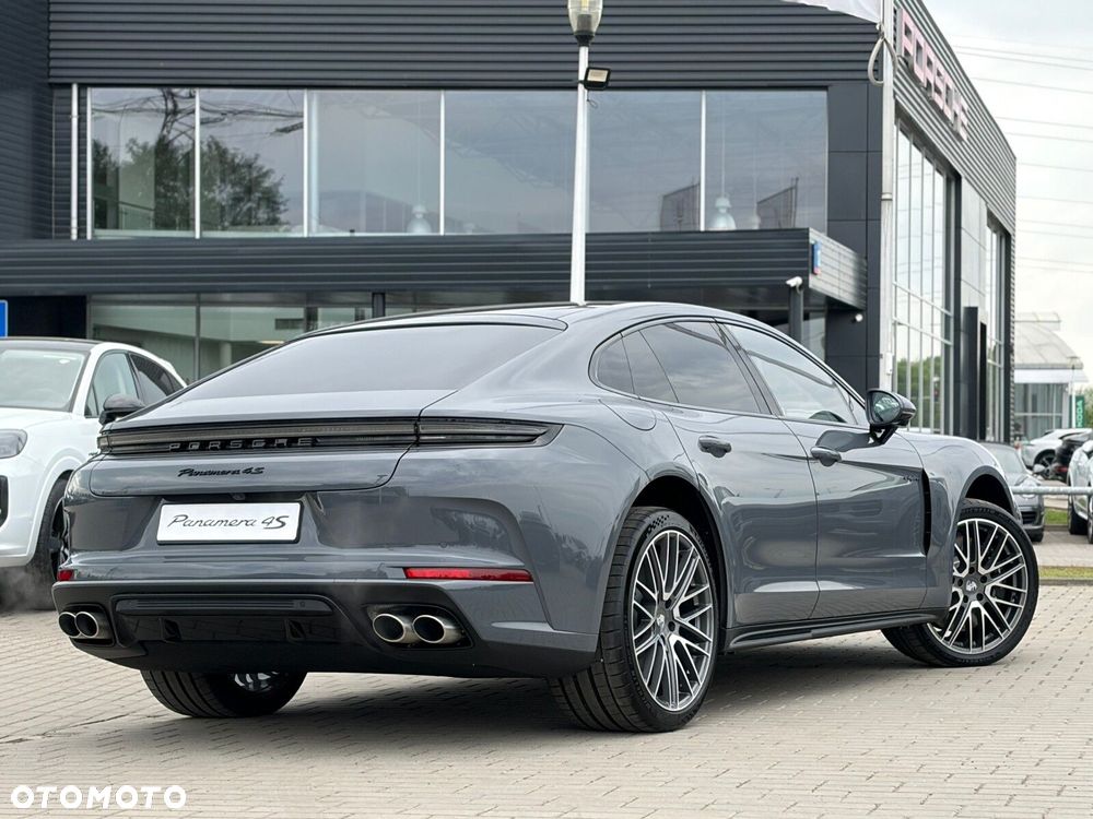 Porsche Panamera - 6