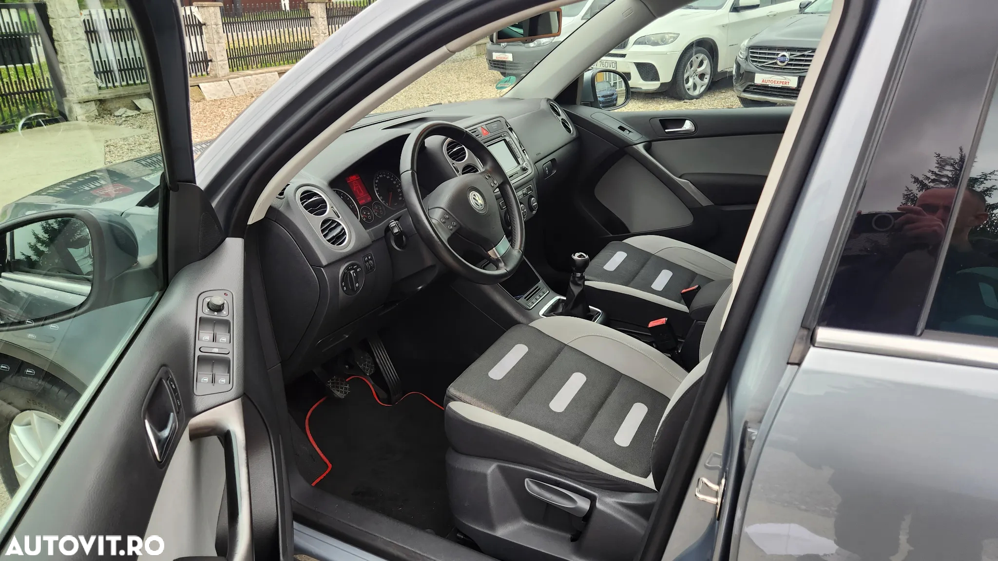 Volkswagen Tiguan 2.0 TDI DPF 4Motion Sport & Style - 11