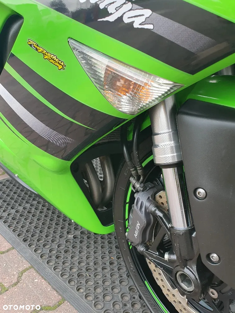 Kawasaki Ninja - 24