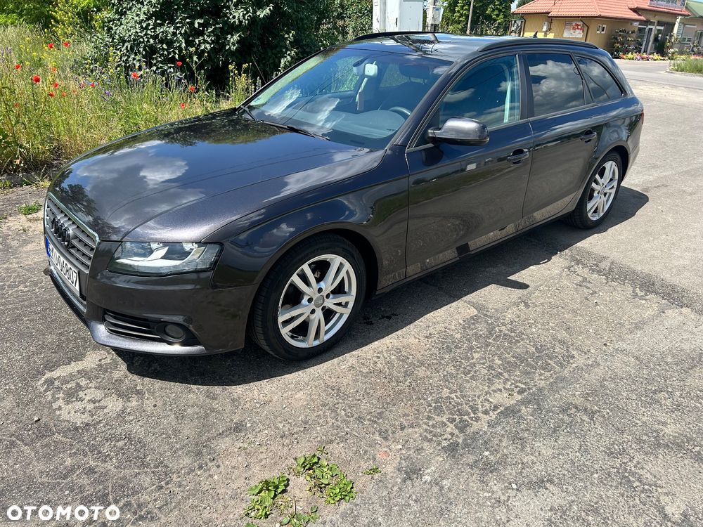 Audi A4 Avant - 1