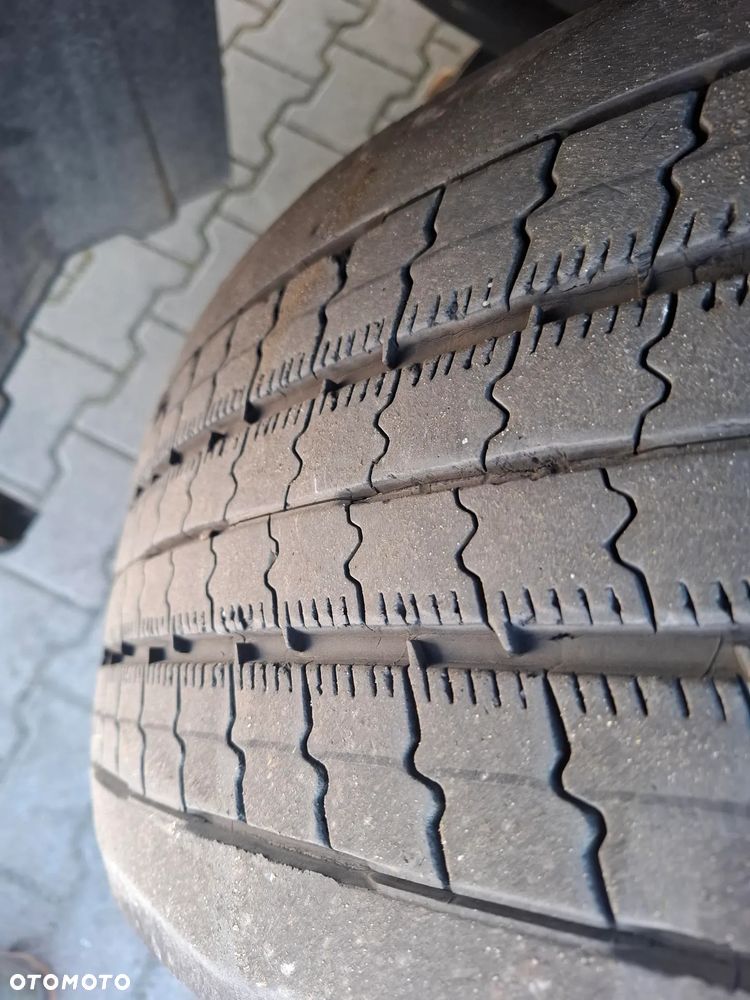 Isuzu S-Way 460 LNG - 14