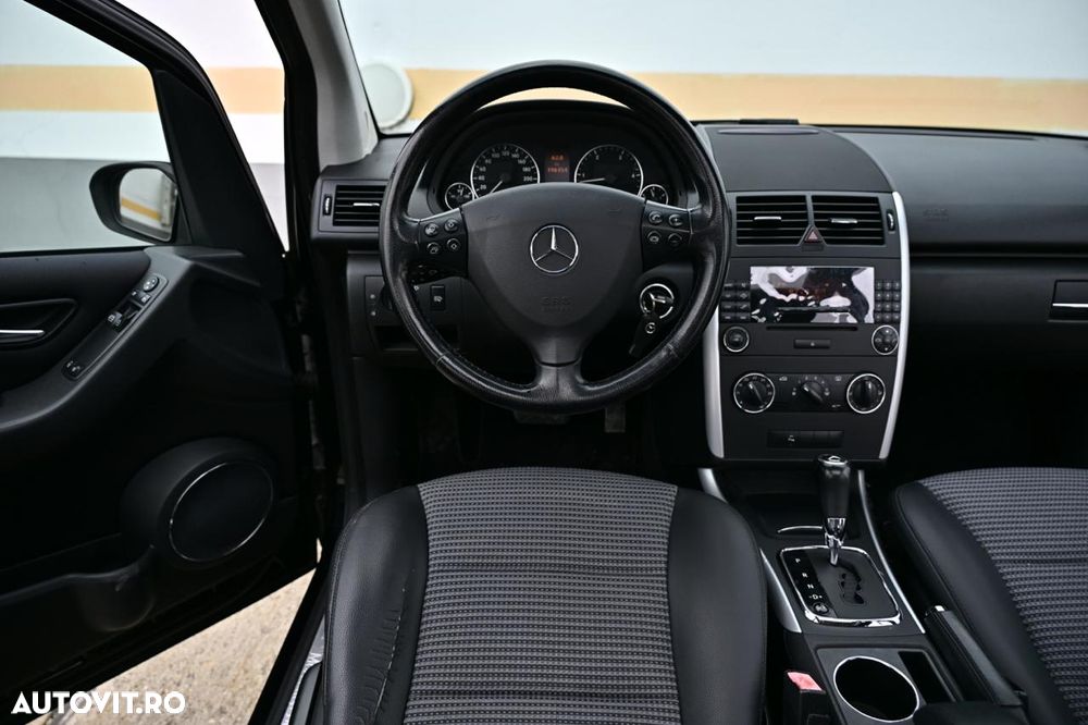 Mercedes-Benz A 200 CDI Autotronic Avantgarde - 13