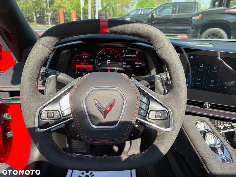 Chevrolet Corvette - 30