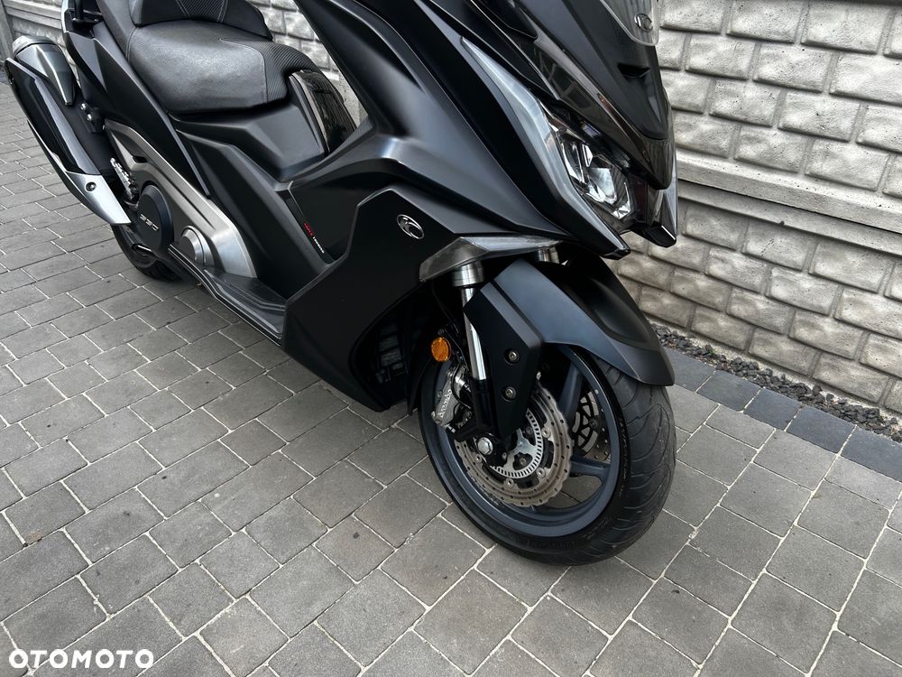 Kymco AK 550 - 5
