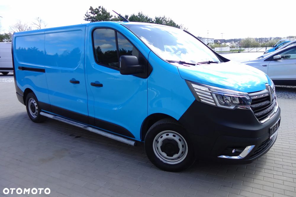 Renault Trafic Automat 2.0 DCI 150 KM Long Klima Kamera - 17