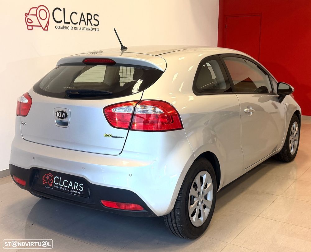 Kia RIO 1.1 CRDI - 3