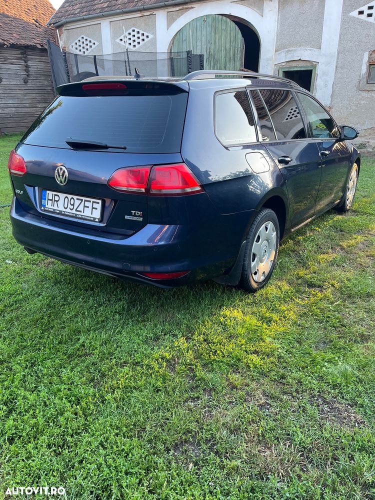 Volkswagen Golf 1.6 TDI BlueMotion Technology Comfortline - 4