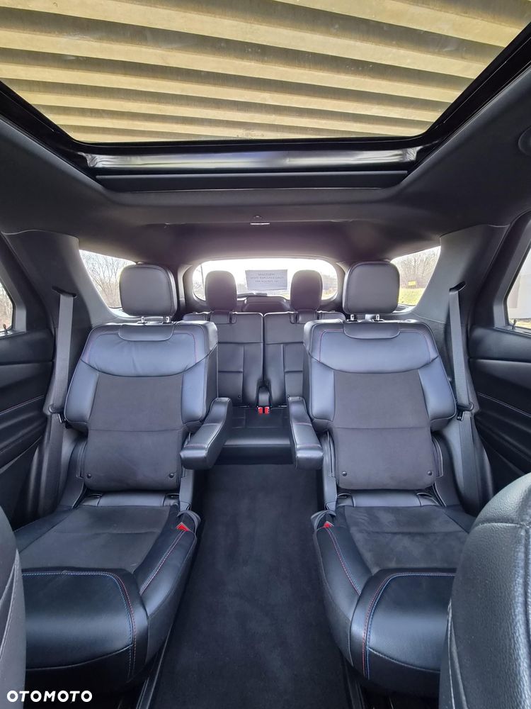 Ford Explorer - 13