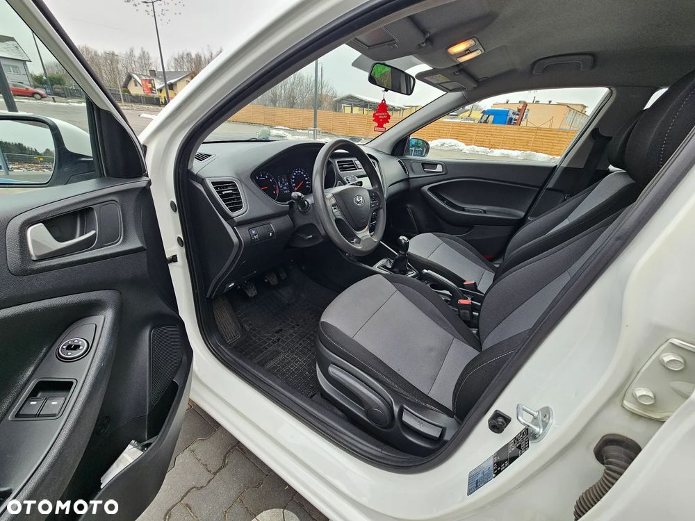 Hyundai i20 1.2 Classic Plus - 12