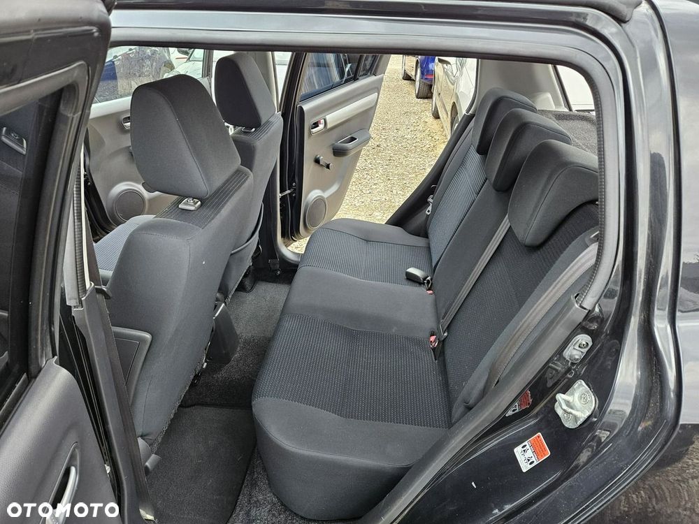 Suzuki Swift - 9