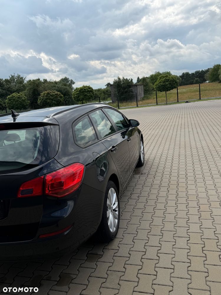 Opel Astra 1.4 T Sport - 10