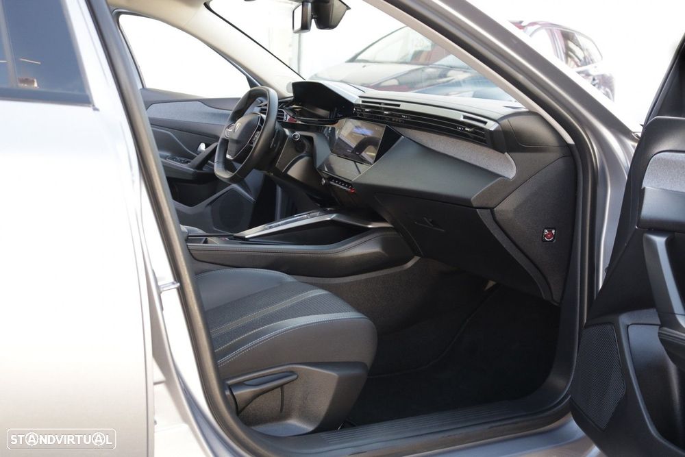 Peugeot 308 SW 1.6 Hybrid Allure Pack e-EAT8 - 22