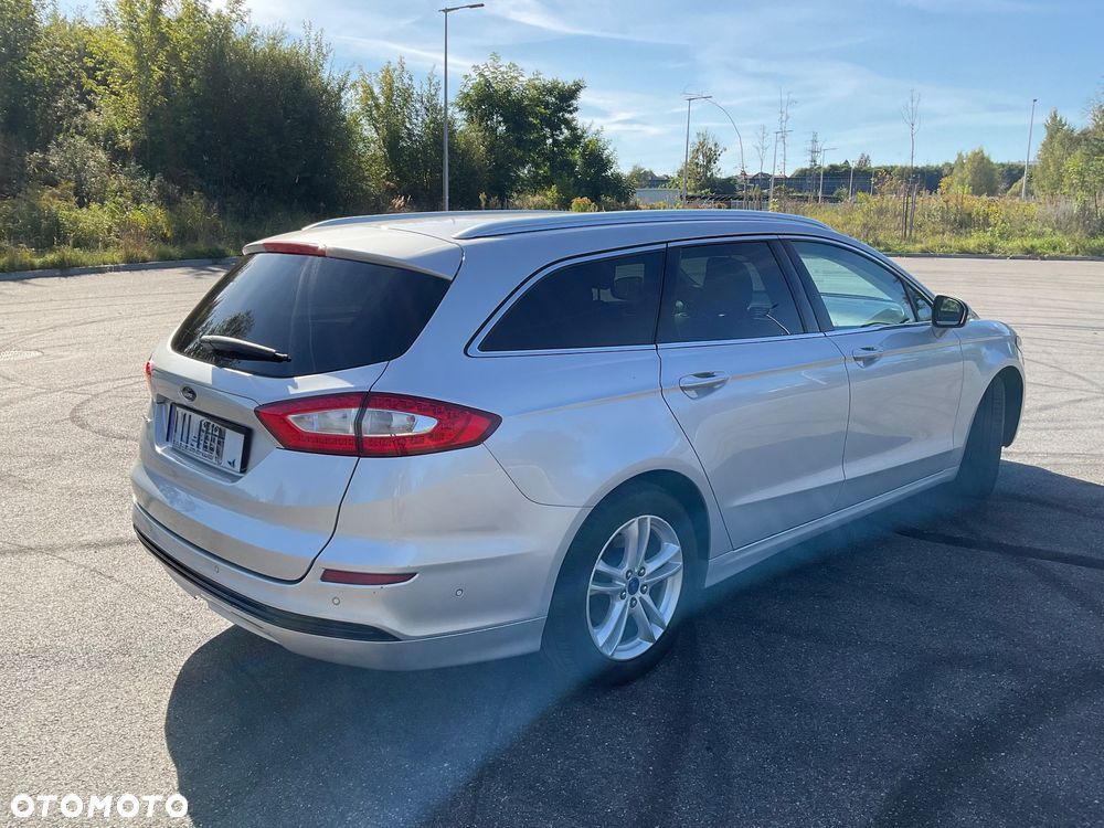 Ford Mondeo SW 2.0 TDCi Titanium PowerShift - 4