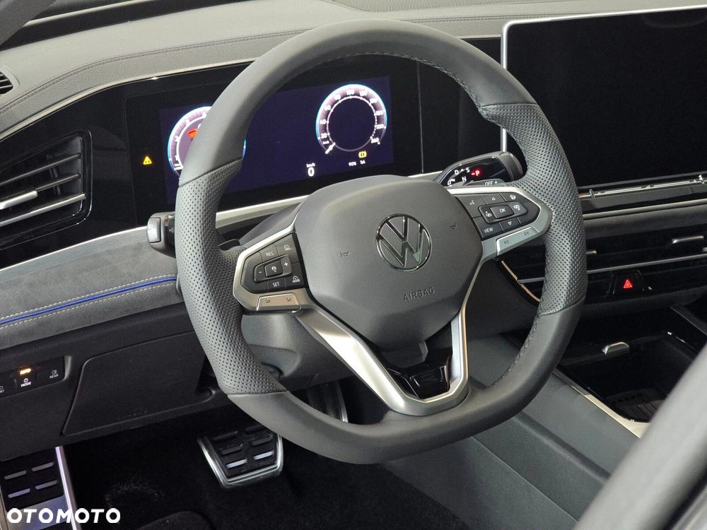 Volkswagen Passat Variant 2.0 TSI R-Line Plus DSG - 16