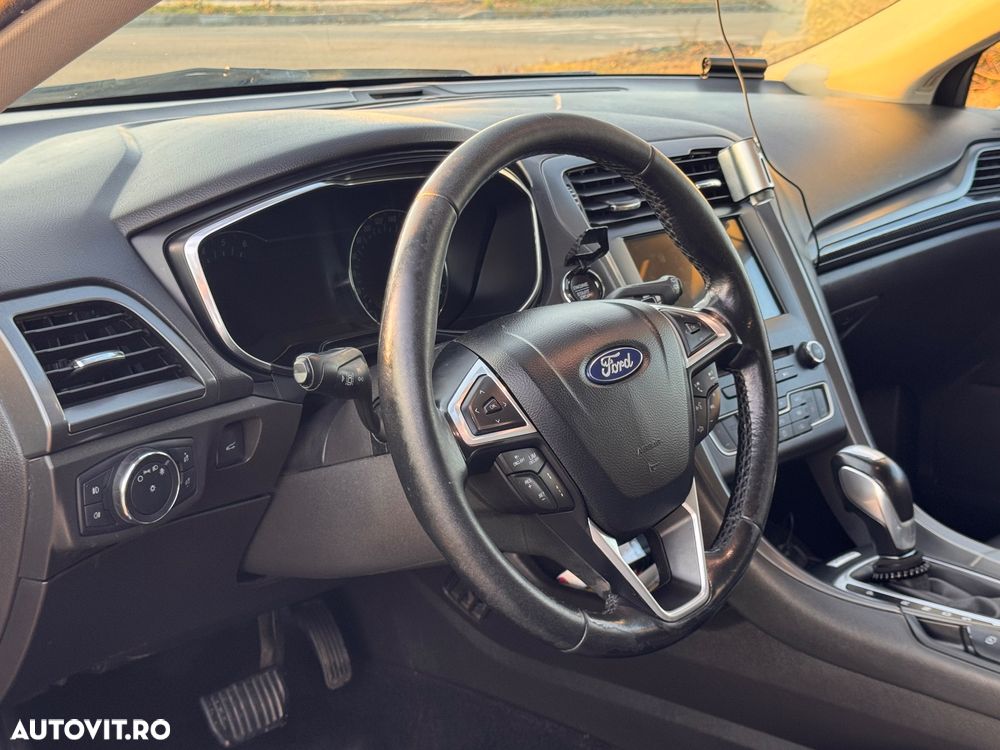 Ford Mondeo 2.0 TDCi Start-Stopp PowerShift-Aut Titanium - 12