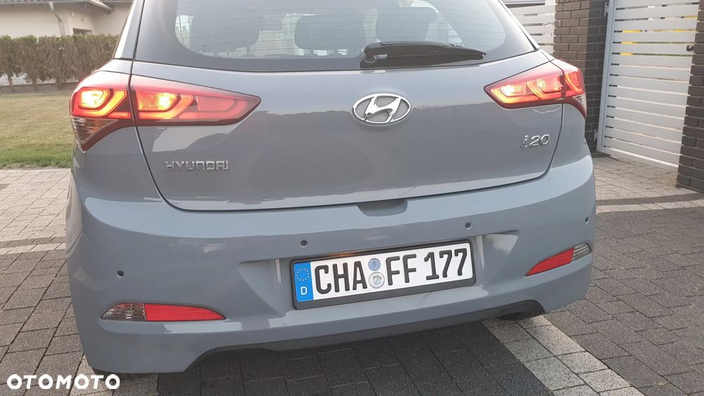 Hyundai i20 1.2 Intro Edition - 35